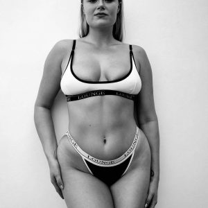 J’allume tout ce qui passe par le Creusot Anaïs - rencontre-Teen-Le Creusot
